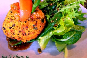 Top 5 Places to Eat Vegan on the Sunshine Coast