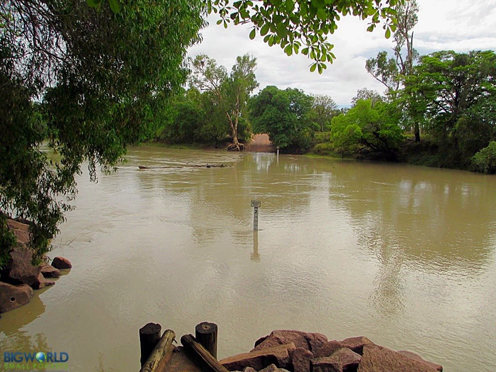 cahills-crossing-flooded