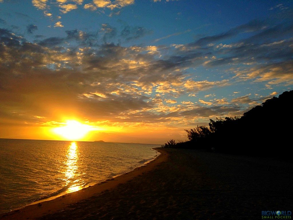 magnetic-island-sunset