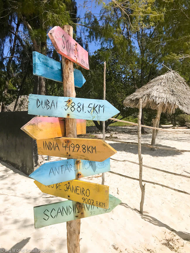 Zanzibar, Paje, Signpost