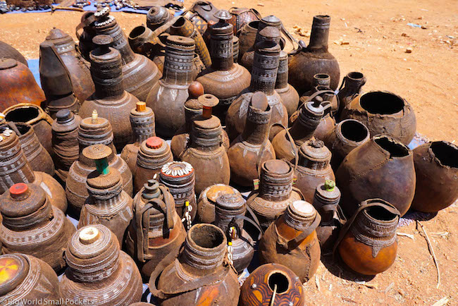 Ethiopia, Omo Valley, Pottery