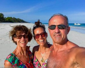 How My Parents Taught Me to Travel - Big World Small Pockets