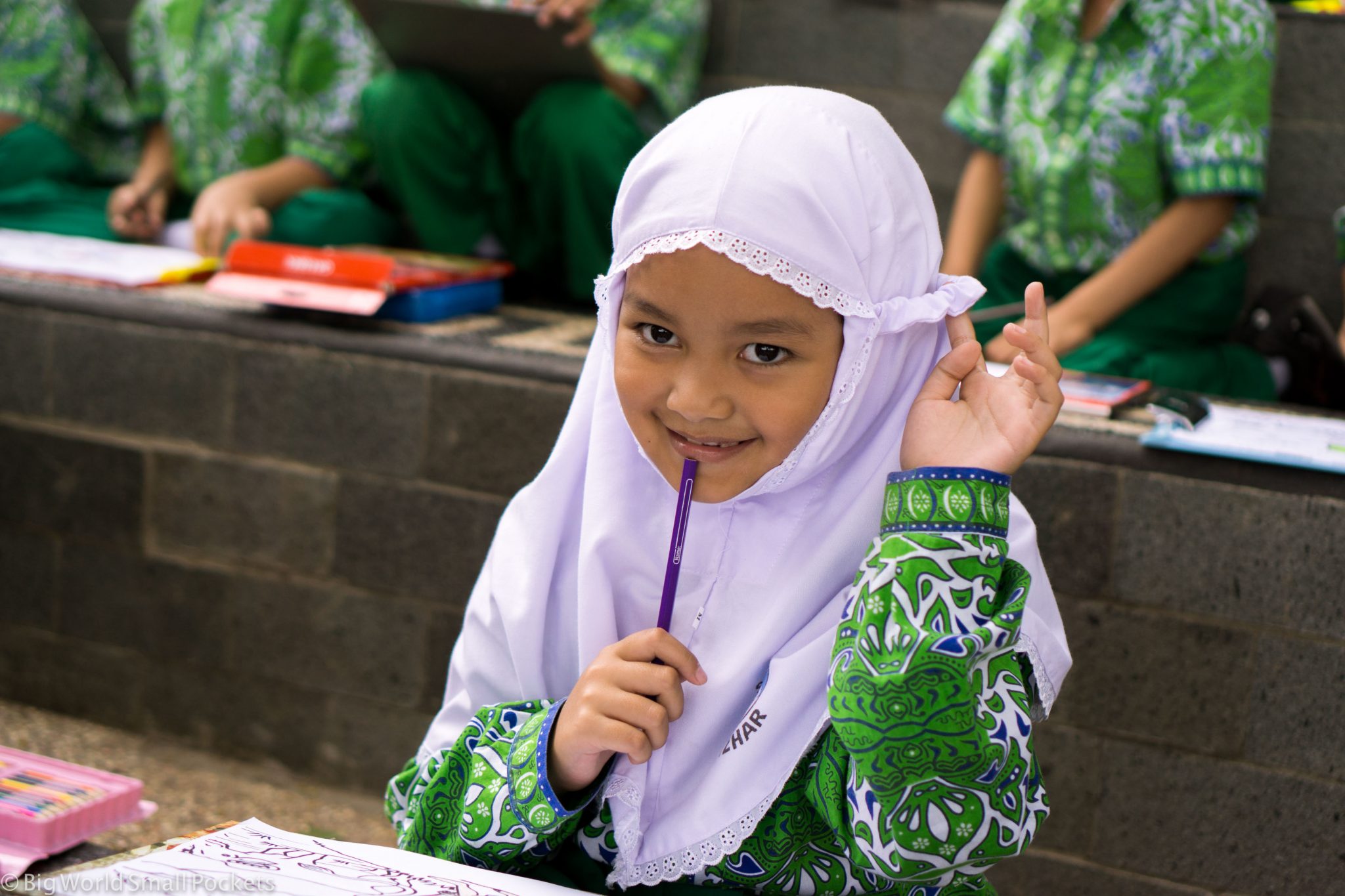 Indonesia, Bukittinggi, Schoolgirl