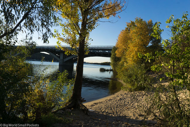 Ukraine, Kiev, Bridge