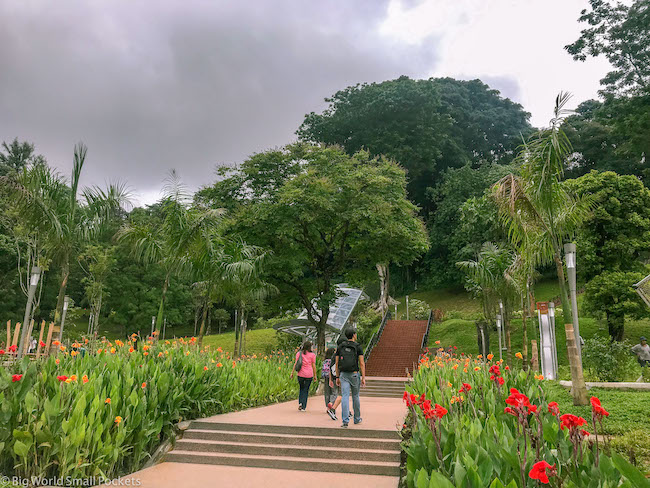 Singapore, Fort Canning Park, Path