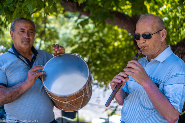 Armenia, Geghard, Musicians