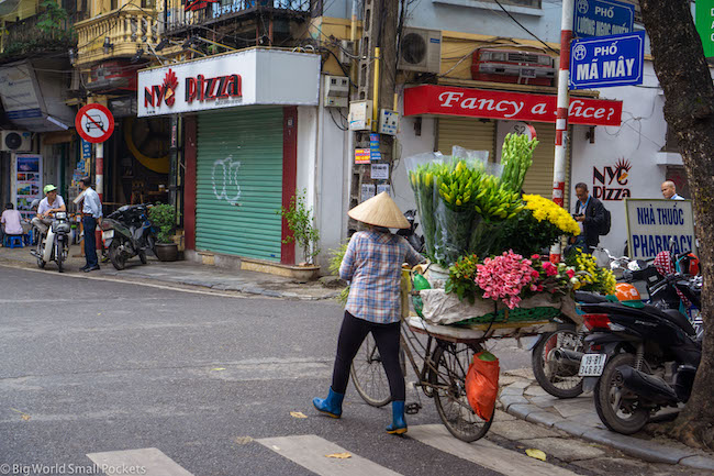 Vietnam, Hanoi, Street Hawker