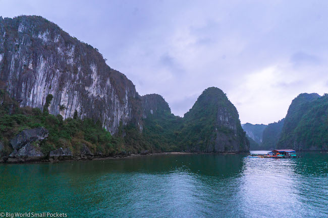 Vietnam, Lan Ha Bay, Limestone