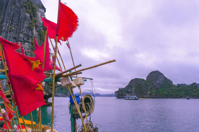 Vietnam, Lan Ha Bay, Flags