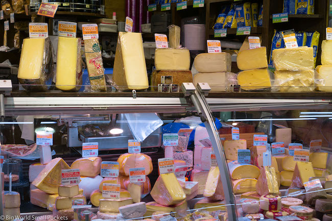 Spain, Barcelona, Cheese