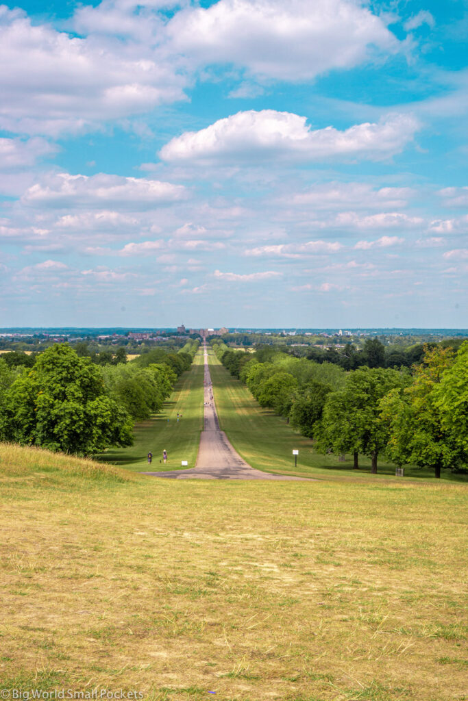 UK, Windsor Long Walk, View Down to Castle