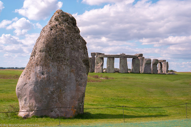 England, Wiltshire, Stonehenge Heel Stone