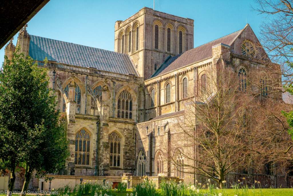 Winchester, Cathedral, Exterior