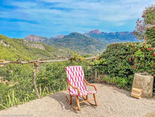 Mallorca, Airbnb, Chair