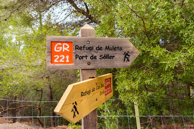 Spain, Mallorca, Walking Trail Sign