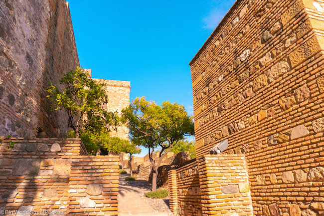 Malaga, Alcazaba, Walls
