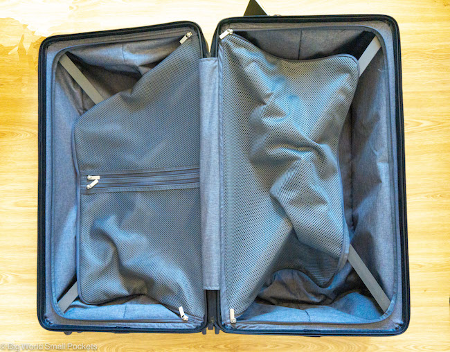 Luggage, Level 8 Suitcase, Interior