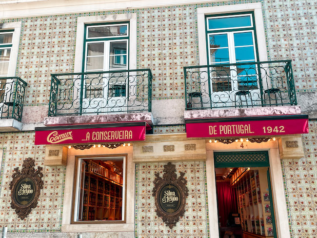 Portugal, Lisbon, Shop