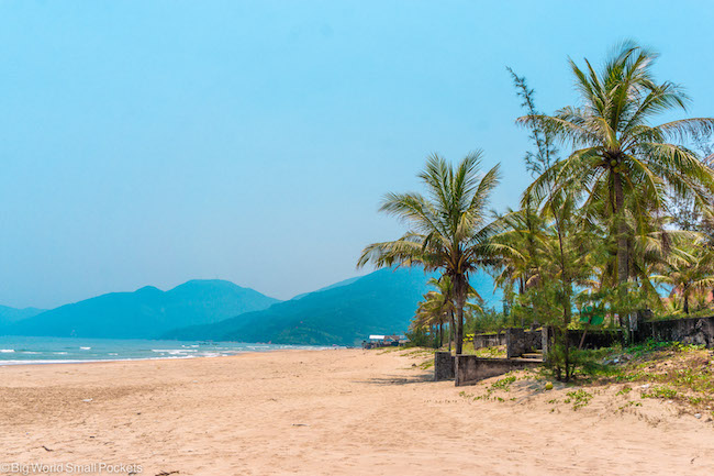 Vietnam, Hue, Beach