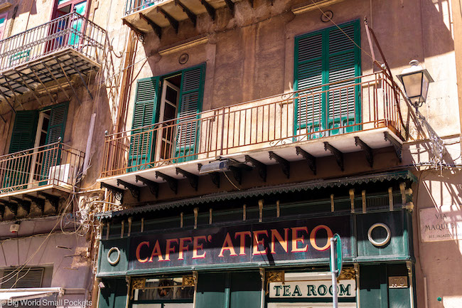 Sicily, Palermo, Cafe