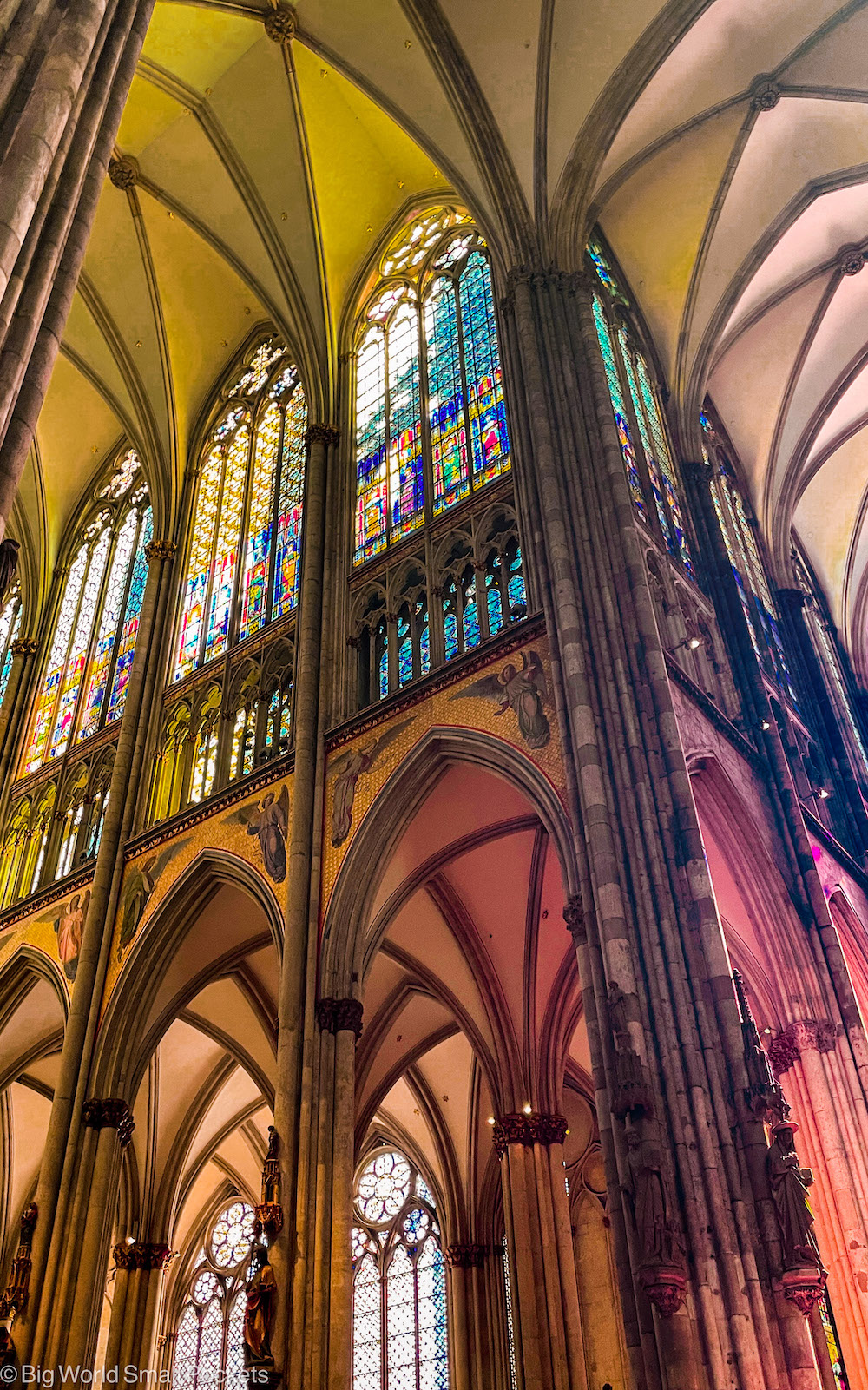 Germany, Cologne Cathedral, Nave Arch