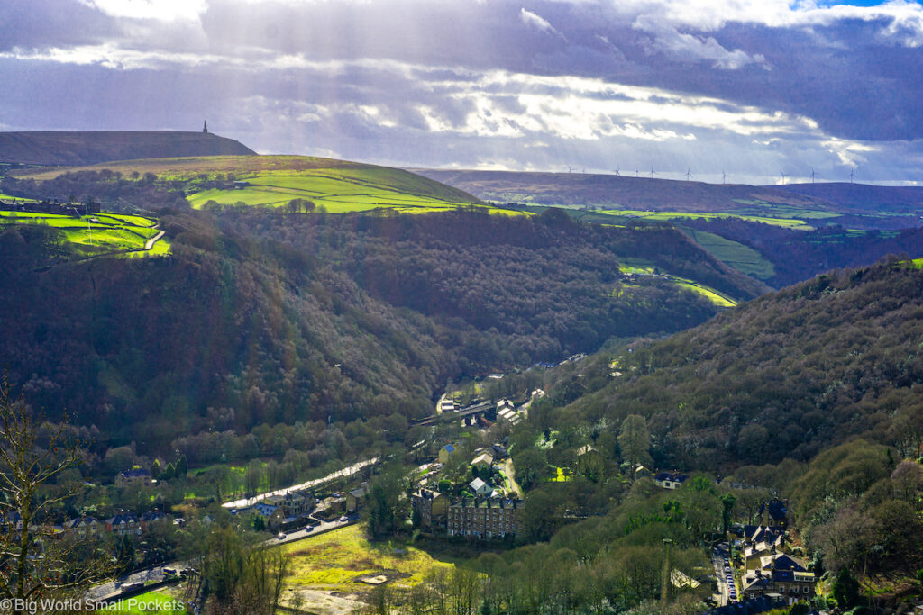 Calder Valley, Stoodley Pike, View