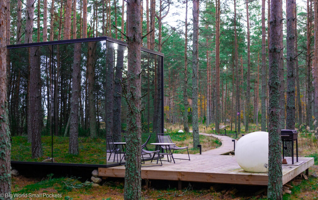 Estonia, Mirror House, Ood Hotels