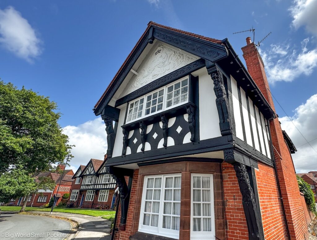 Cheshire, Port Sunlight, Mock Tudor House