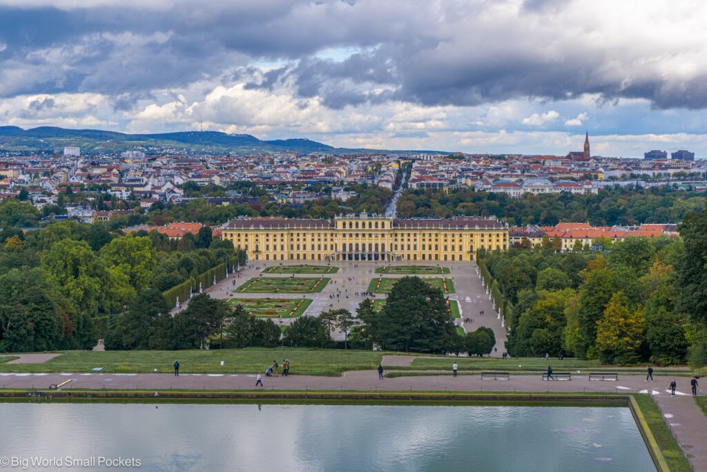 Austria, Vienna, Schönbrunn Palace, View from Grounds