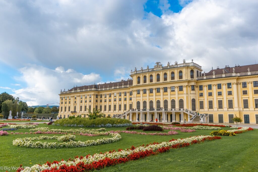 Austria, Schönbrunn Palace, Facade