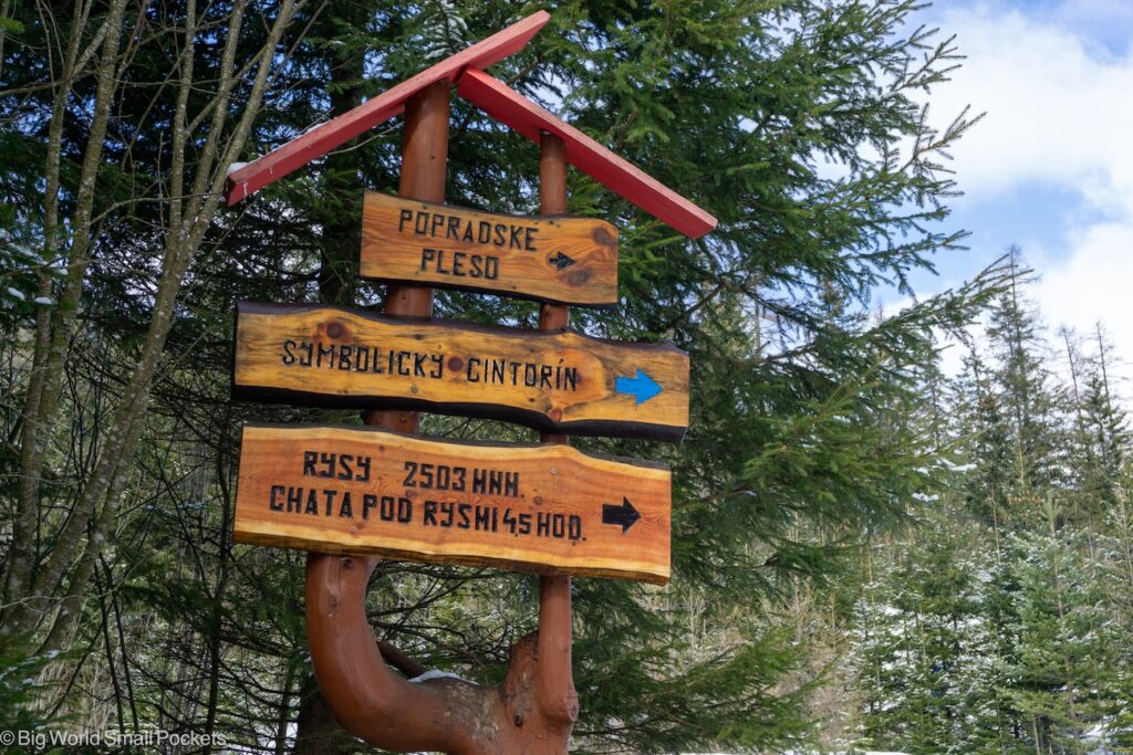 Slovakia, Tatras, Hiking Signage