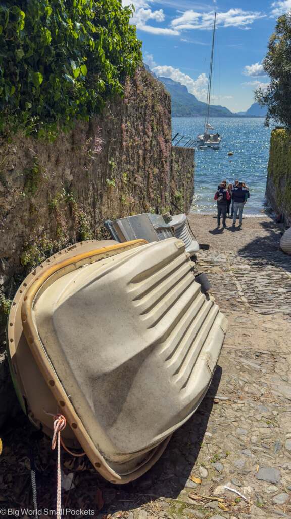 Italy, Lake Como, Boat in Bellagio