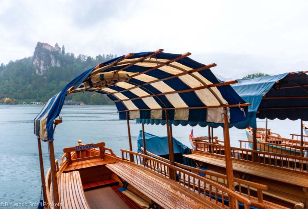 Slovenia, Lake Bled, Boats
