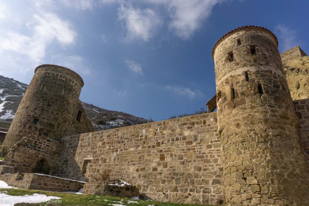 Georgia, David Gareja, Walls