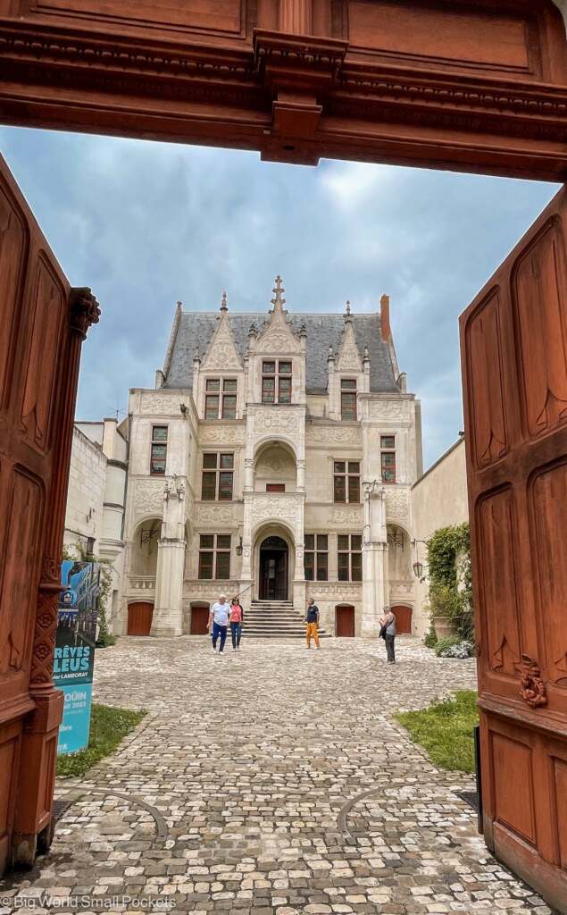 France, Tours, Attraction