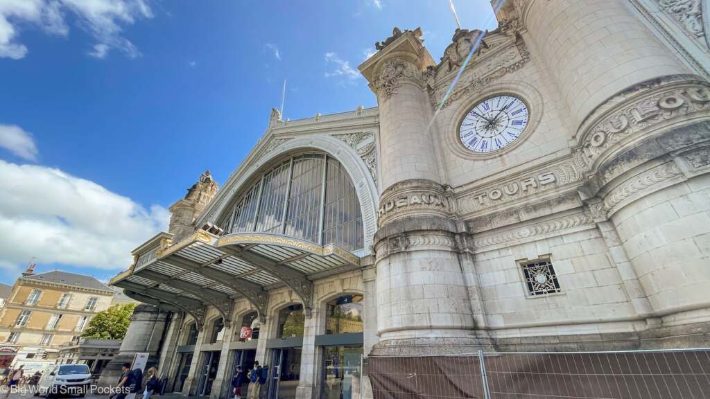 France, Tours, Train Station