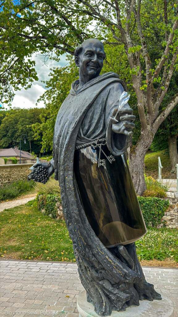 France, Hautvillers, Dom Perignon Statue