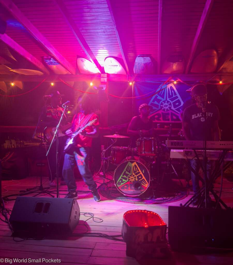 Barbados, Surfer's Cafe, Live Music
